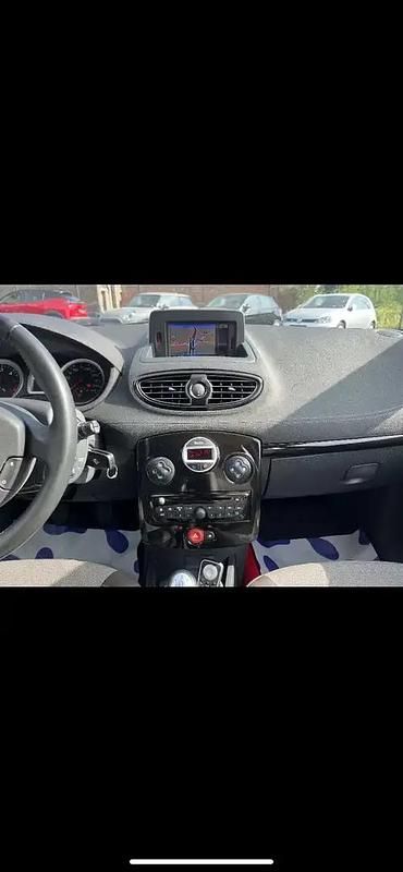 Utilisé 2012 Renault Clio GrandTour Break | 4 699 € - Image 1/4
