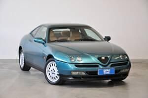 Vert Utilisé 1997 Alfa Romeo GTV Coupé | 16 980 € - Image 1/4