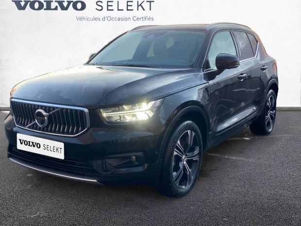 Noir Utilisé 2020 Volvo XC40 Business Edition SUV | 31 990 € (Prix assez cher) - Image 1/4