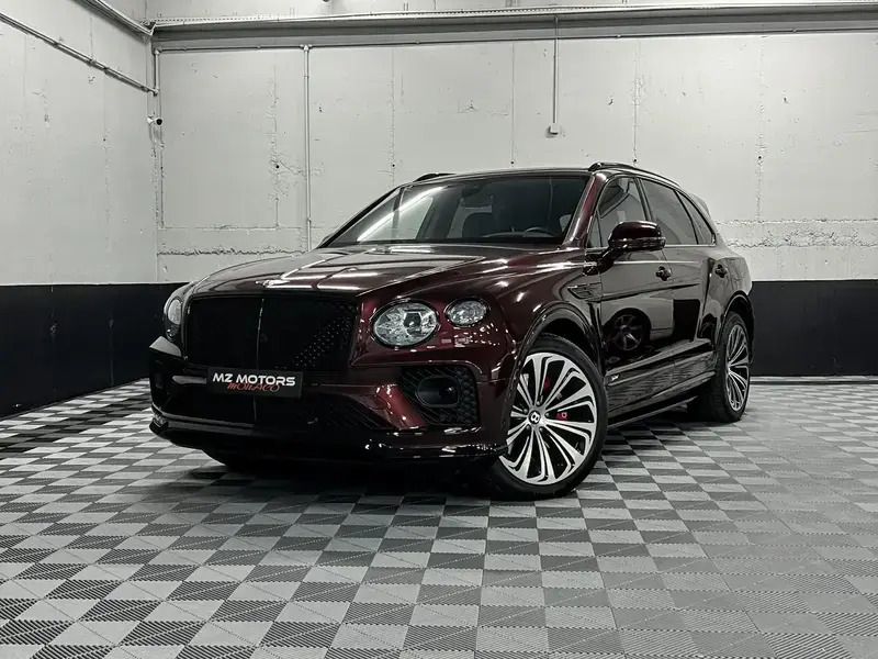 Cricket ball Utilisé 2021 Bentley Bentayga SUV | 218 990 € - Image 1/4