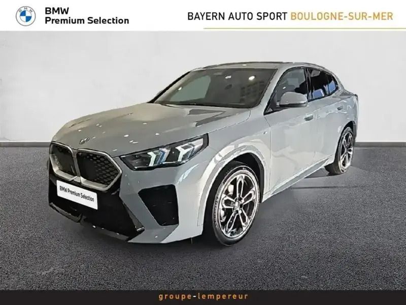 Utilisé 2025 BMW iX2 M Sport SUV | 48 900 € (Prix juste) - Image 1/4