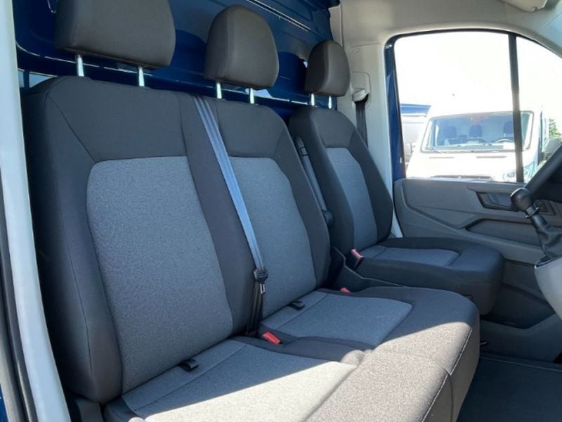 Occasion VW Crafter Business+ 141 ch (103 kW) 2022 Bleue Van
