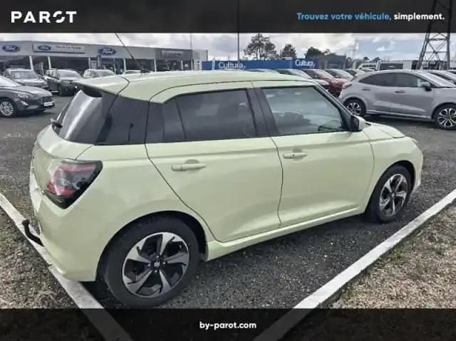 Occasion Suzuki Swift 2025 Jaune métallisé Berline
