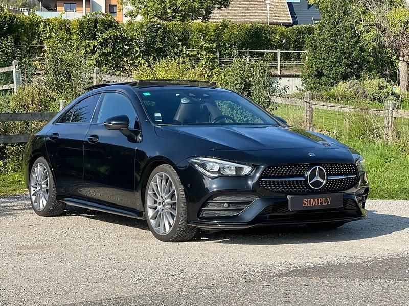 Noir Occasion 2019 Mercedes CLA250 AMG line Berline | 32 990 € - Image 1/4
