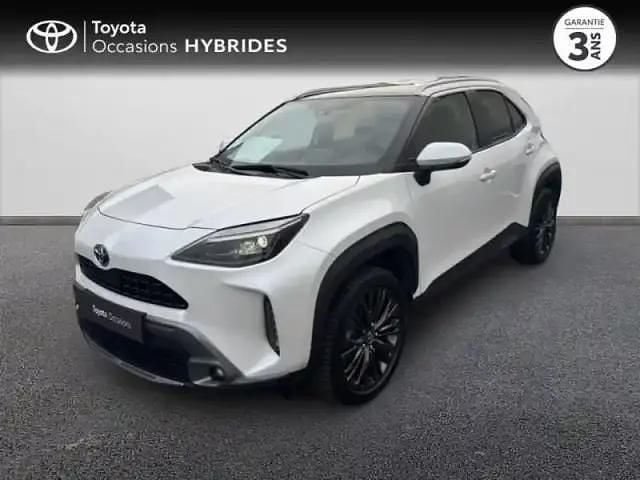 Blanc lunaire nacré Occasion 2022 Toyota Yaris Cross SUV | 22 990 € (Prix juste) - Image 1/4