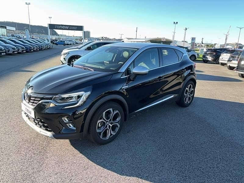 Noir Utilisé 2024 Renault Captur Techno SUV | 25 490 € (Prix assez cher) - Image 1/4