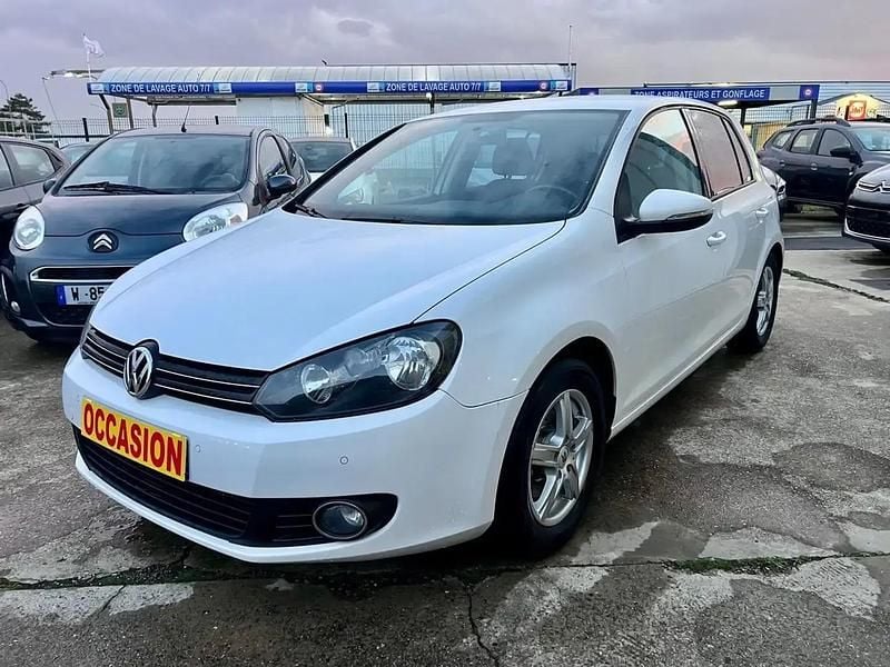 Blanc Occasion 2011 VW Golf VI Citadine | 7 900 € (Prix juste) - Image 1/4