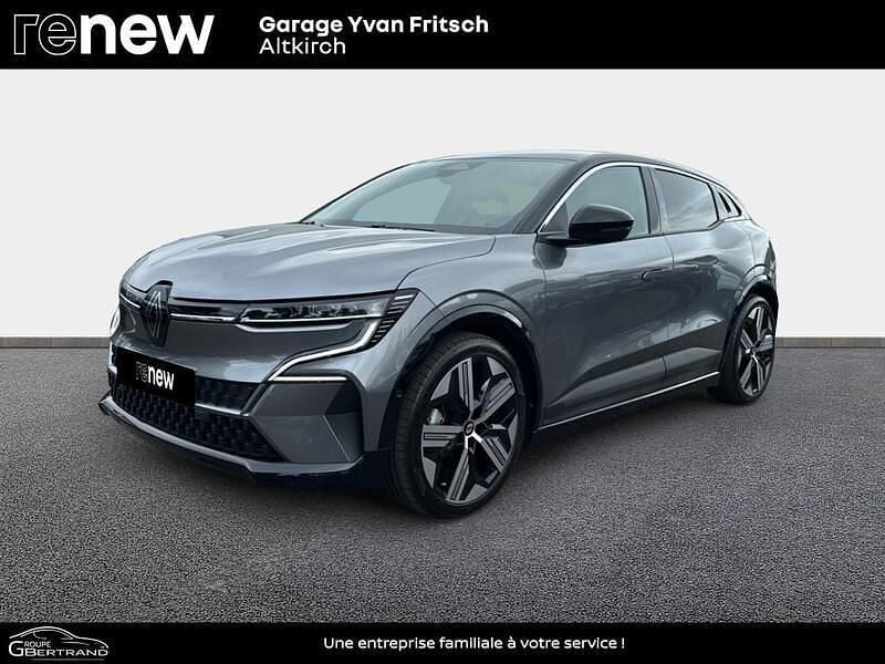 Gris Utilisé 2024 Renault Mégane Iconic Berline | 30 900 € (Prix assez cher) - Image 1/4