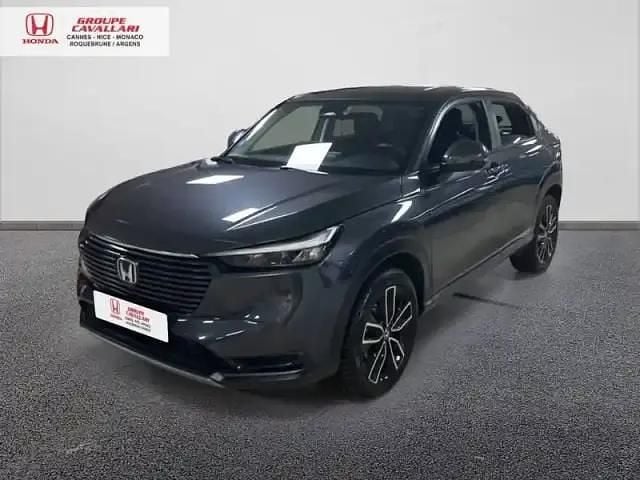 Gris Occasion 2023 Honda HR-V SUV | 24 590 € (Bon prix) - Image 1/4