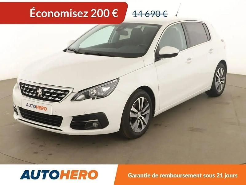 Blanc Utilisé 2019 Peugeot 308 Allure Berline | 14 490 € (Bon prix) - Image 1/2