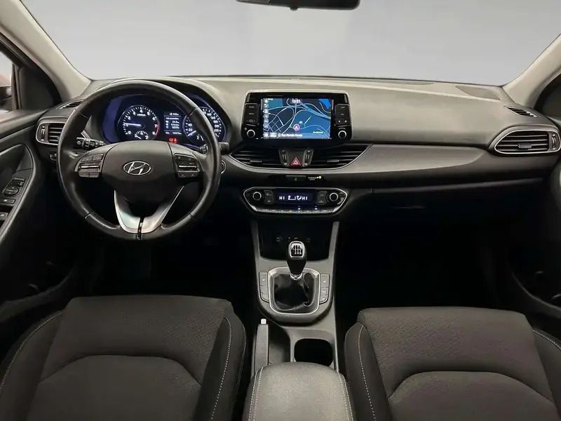 Image 2/4