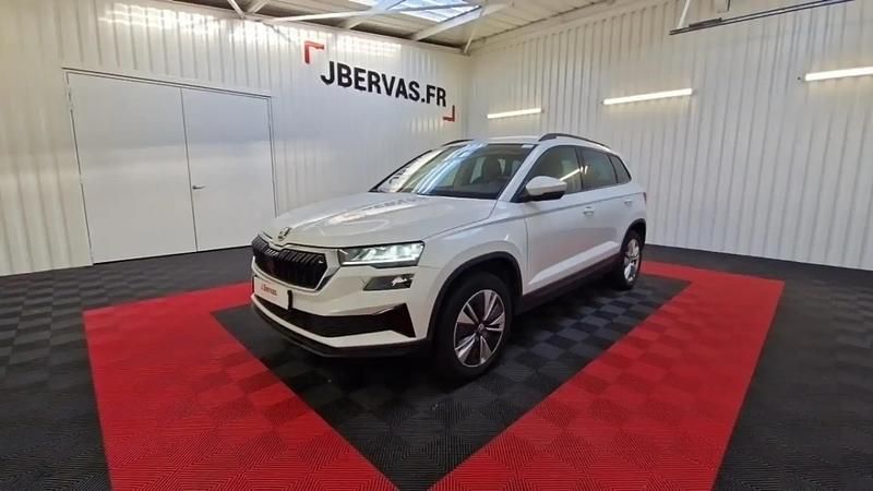 Blanc Occasion 2024 Skoda Karoq Business Line SUV | 27 990 € (Prix juste) - Image 1/4