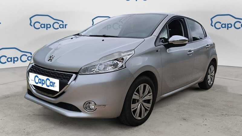 Utilisé 2015 Peugeot 208 Style Citadine | 6 200 € (Super prix) - Image 1/3