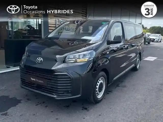 Noir perla nera métallisé Occasion 2024 Toyota Proace Monospace | 33 990 € (Prix assez cher) - Image 1/4