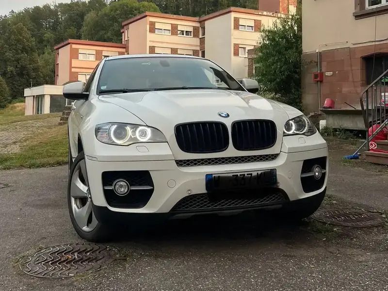 Blanc Utilisé 2011 BMW ActiveHybrid X6 SUV | 25 000 € - Image 1/4