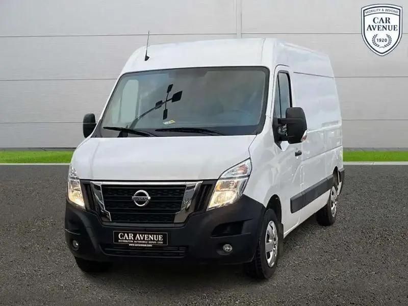 Blanc Utilisé 2023 Nissan Interstar N-Connecta Van | 25 620 € (Prix juste) - Image 1/4