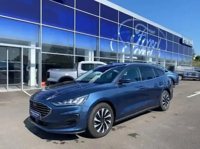 Bleu azur métallisé Occasion 2024 Ford Focus Business Edition Break | 20 490 € (Super prix) - Image 1/4