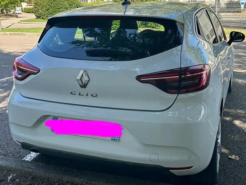 Blanc Utilisé 2019 Renault Clio IV Business Berline | 9 800 € (Super prix) - Image 1/4