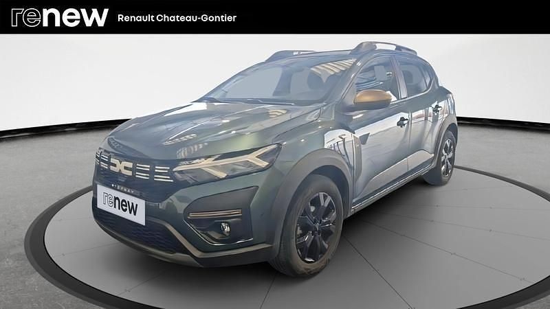 Vert Utilisé 2024 Dacia Sandero Extreme Citadine | 17 990 € (Prix assez cher) - Image 1/4