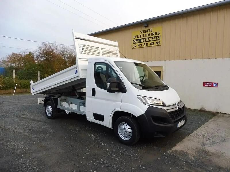 Blanc Utilisé 2019 Citroën Jumper Comfort Monospace | 27 360 € (Prix cher) - Image 1/4