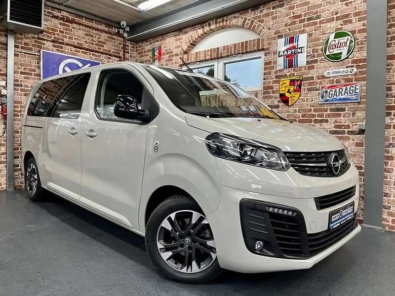 Gris Occasion 2022 Opel Zafira Life Edition Monospace | 35 970 € (Prix juste) - Image 1/4