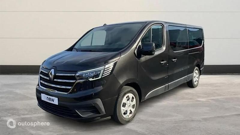 Noir Utilisé 2023 Renault Trafic Intens Van | 34 999 € (Prix cher) - Image 1/4