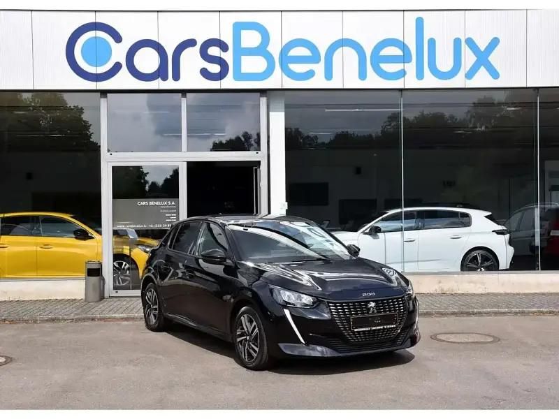 Noir Utilisé 2023 Peugeot 208 Allure Citadine | 16 980 € (Prix juste) - Image 1/4