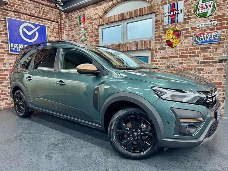 Vert Utilisé 2023 Dacia Jogger Extreme Break | 19 969 € (Super prix) - Image 1/4