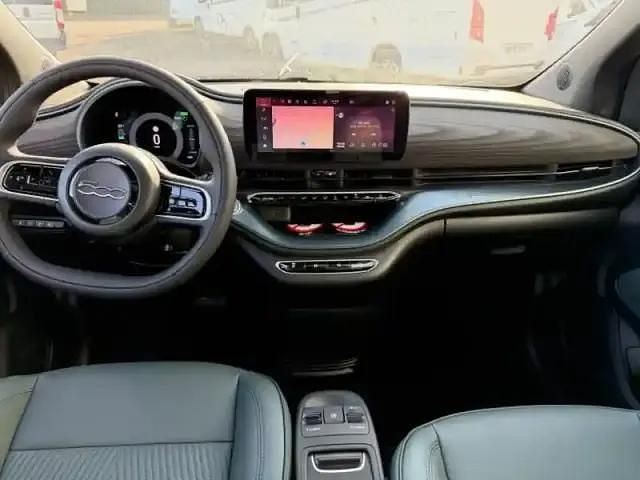 Nouvelle Fiat 500e 2025 Dark green métal Berline