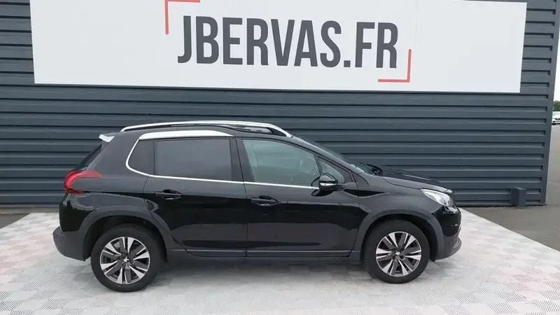 Noir Utilisé 2017 Peugeot 2008 Allure SUV | 11 990 € (Prix cher) - Image 1/4