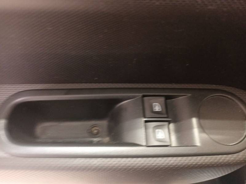 Image 3/4