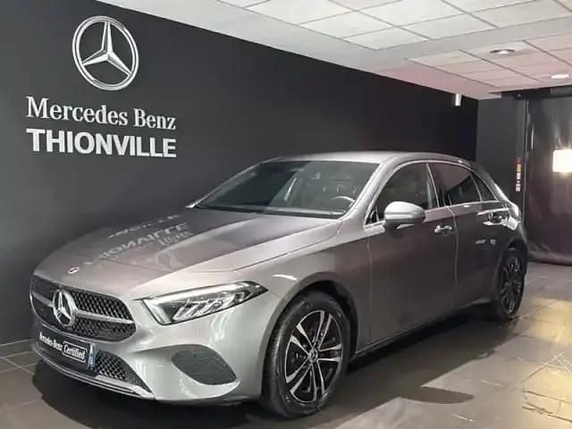 Gris Occasion 2024 Mercedes A250 Progressive Berline | 29 890 € (Bon prix) - Image 1/4