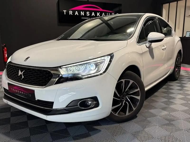Blanc Utilisé 2016 DS Automobiles DS4 So Chic Berline | 7 990 € - Image 1/4