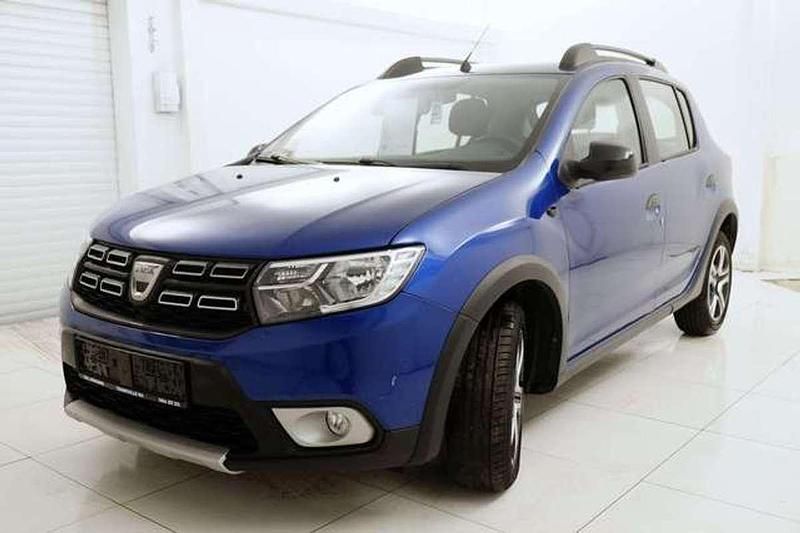 Occasion Dacia Sandero Stepway 101 ch (74 kW) 2020 Bleu Berline