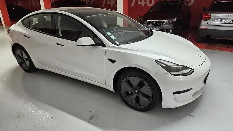 Blanc Occasion 2022 Tesla Model 3 Standard Range Plus Berline | 24 000 € (Super prix) - Image 1/4