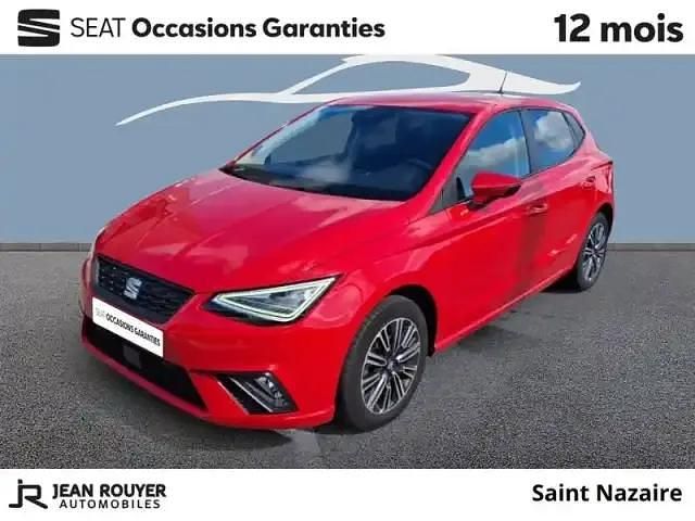 Pure red/pure red Utilisé 2022 Seat Ibiza Berline | 15 990 € (Prix juste) - Image 1/4