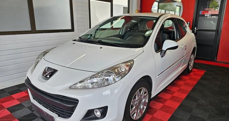 Utilisé 2012 Peugeot 207 Citadine | 3 990 € (Super prix) - Image 1/4