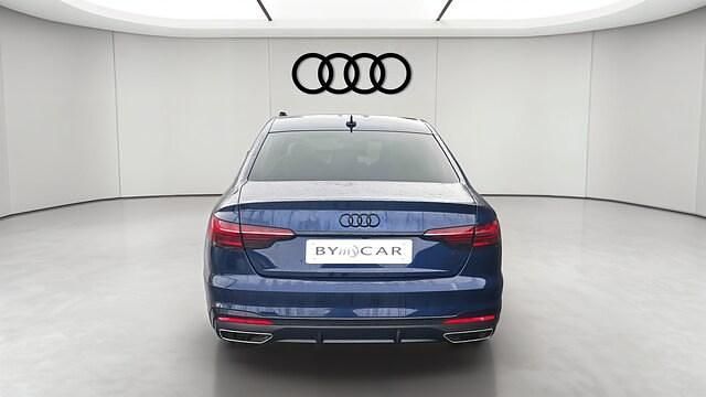 Occasion Audi A4 Competition 150 ch (110 kW) 2024 Bleu navarre métallisé Berline