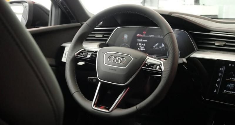 Nouvelle Audi e-tron S-Line 408 ch (300 kW) 2025 SUV