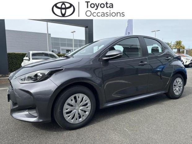 Gris Utilisé 2025 Toyota Yaris Hybrid | 20 900 € (Super prix) - Image 1/4