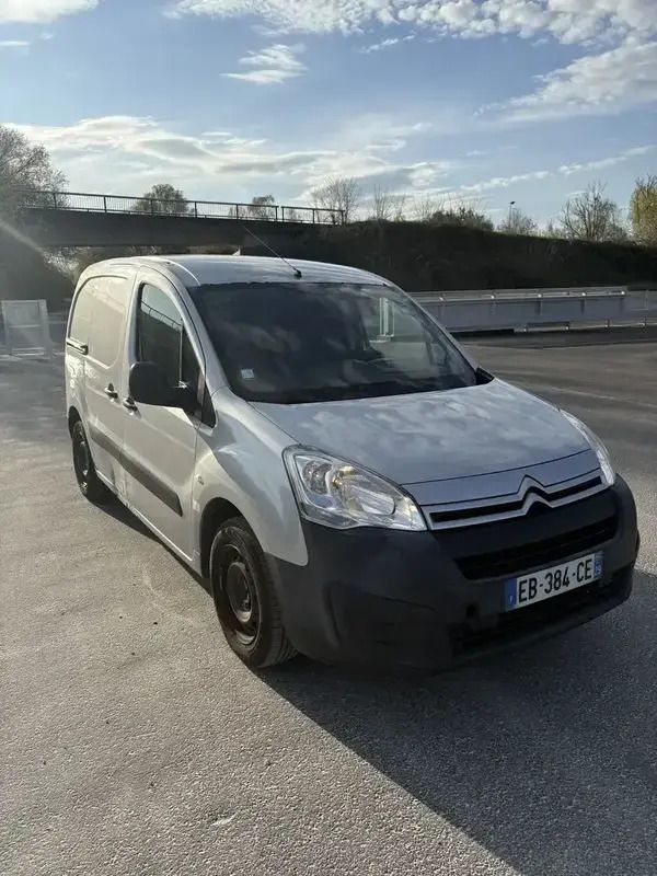 Utilisé 2016 Citroën Berlingo Monospace | 5 200 € - Image 1/4