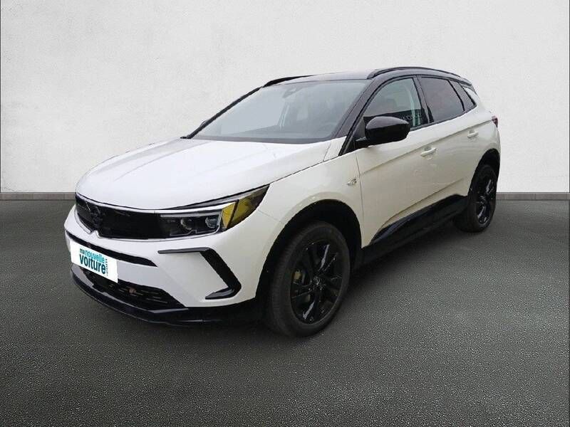 Blanc Utilisé 2024 Opel Grandland X SUV | 38 820 € - Image 1/3