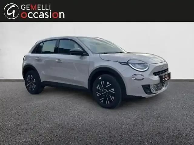Nouvelle Fiat 600 2025 Sable earth métallisé SUV