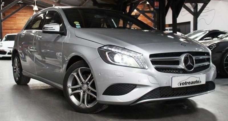 Utilisé 2012 Mercedes A200 Elegance Berline | 14 800 € - Image 1/4