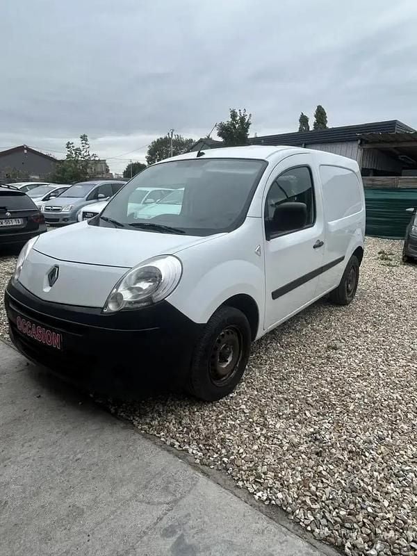 Utilisé 2012 Renault Kangoo Expression Monospace | 4 890 € - Image 1/4