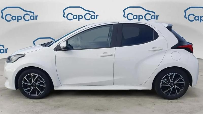Occasion Toyota Yaris Hybrid Design 91 ch (66 kW) 2022 Blanc Citadine
