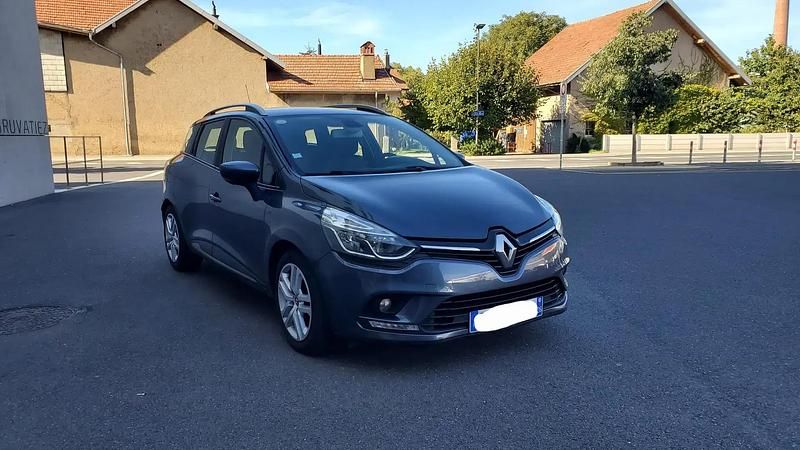 Occasion 2018 Renault Clio GrandTour Business Break | 8 900 € (Prix juste) - Image 1/4