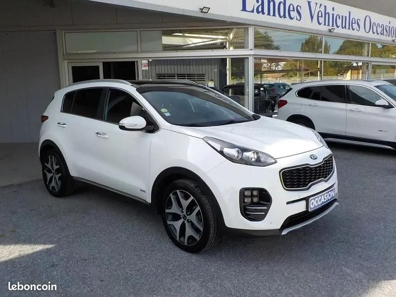 Blanc Utilisé 2017 Kia Sportage GT-Line SUV | 14 490 € (Prix juste) - Image 1/4
