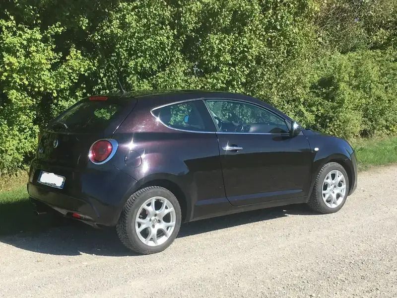 Noir Utilisé 2008 Alfa Romeo MiTo Distinctive Citadine | 1 999 € - Image 1/4