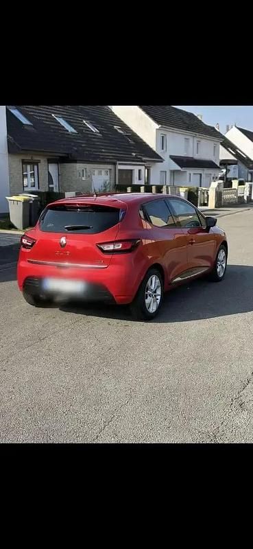 Utilisé 2017 Renault Clio IV LIMITED Berline | 4 700 € - Image 1/4